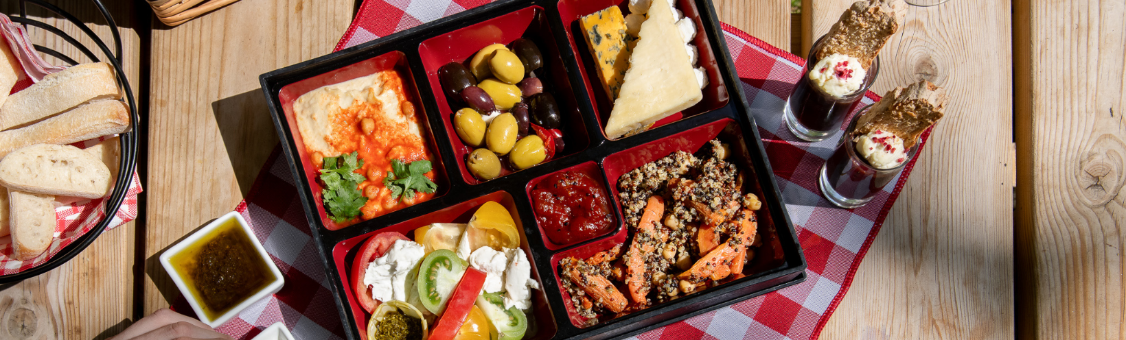 Picnic for Two Header