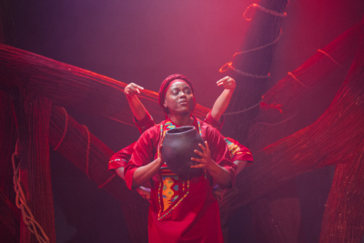 Anansi the Spider Unicorn prodction Helen Murray 7