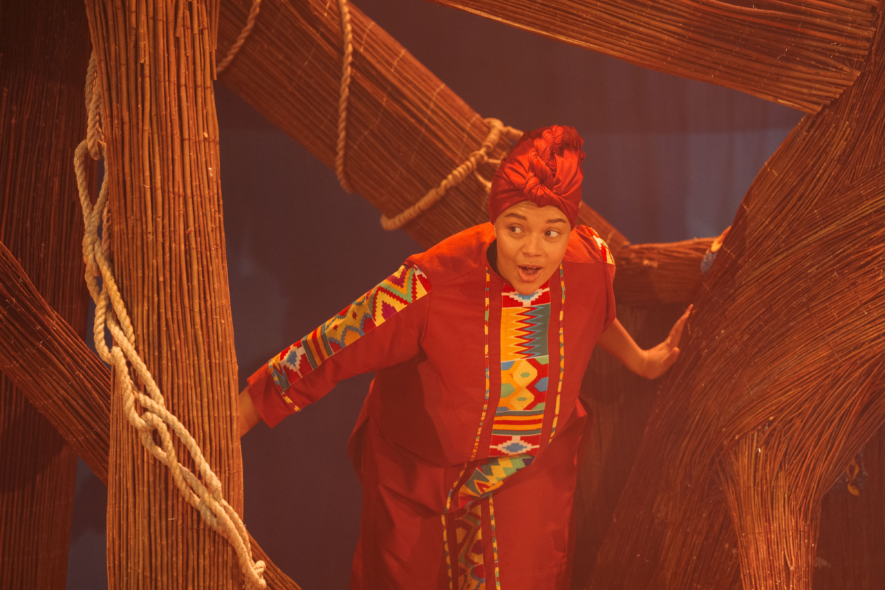 Anansi the Spider Unicorn prodction Helen Murray 3